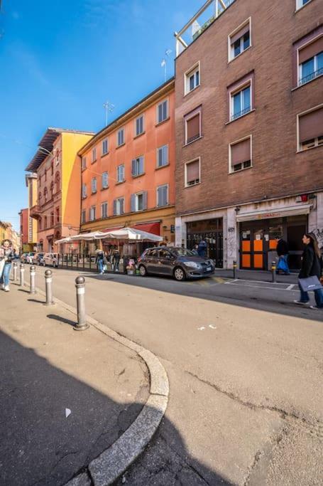 Sotto Le Due Torri 5* Apartment *