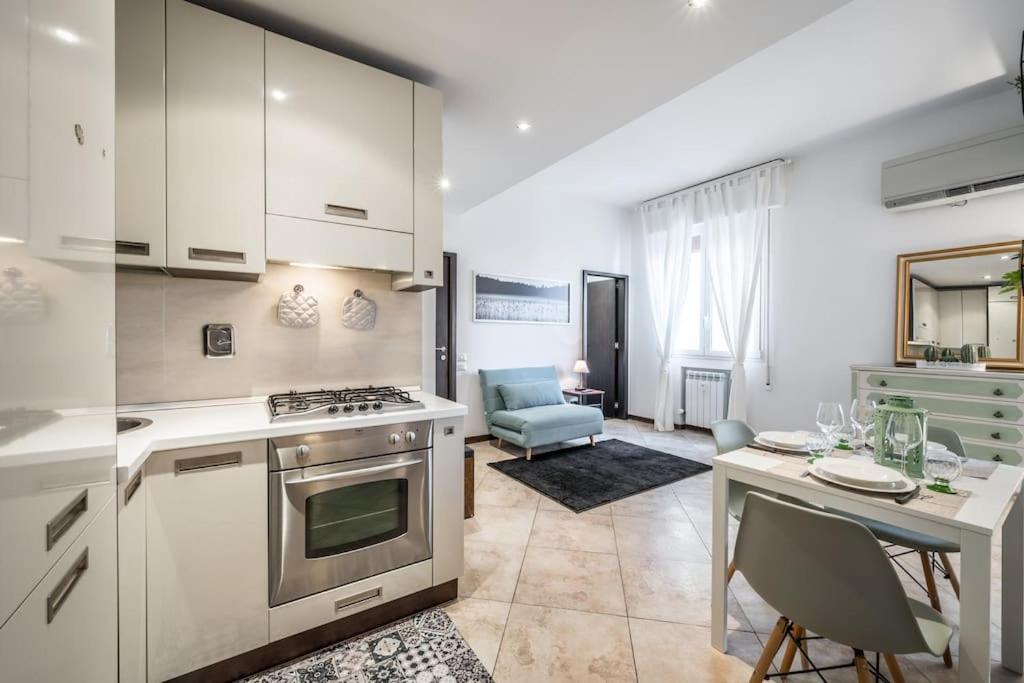 Apartment Sotto Le Due Torri 5*