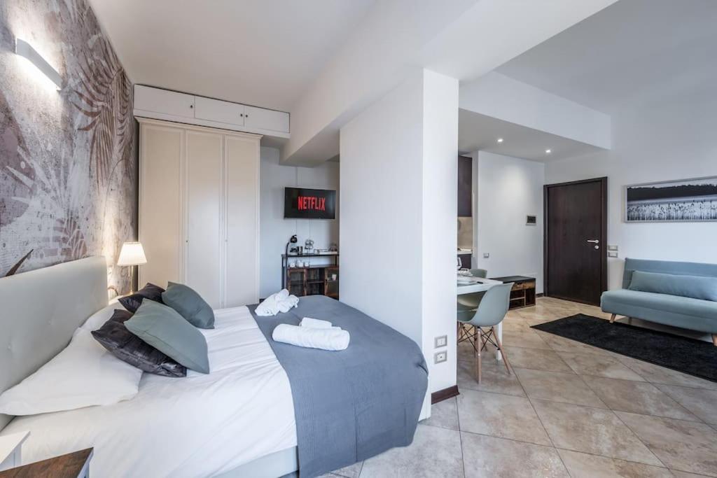 Apartment Sotto Le Due Torri 5*